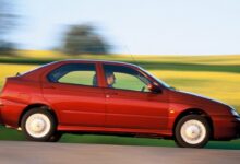 Alfa Romeo 146 (930) 2.0 16V Qudrifoglio (155 Hp) teknik özellikler ve yakıt tüketimi Alfa Romeo 146 (930) 2.0 16V Qudrifoglio (155 Hp) teknik özellikler ve yakıt tüketimi