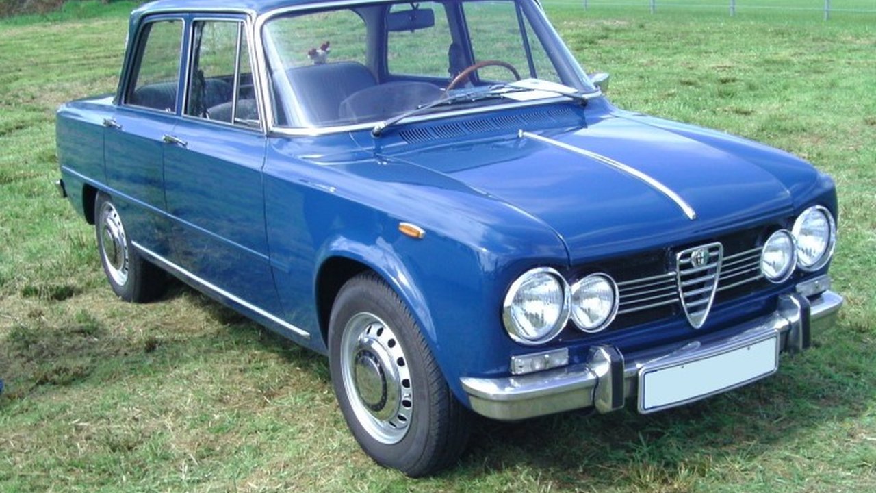 Alfa Romeo Giulia 1600 MT (103 Hp) teknik özellikler ve yakıt tüketimi Alfa Romeo Giulia 1600 MT (103 Hp) teknik özellikler ve yakıt tüketimi