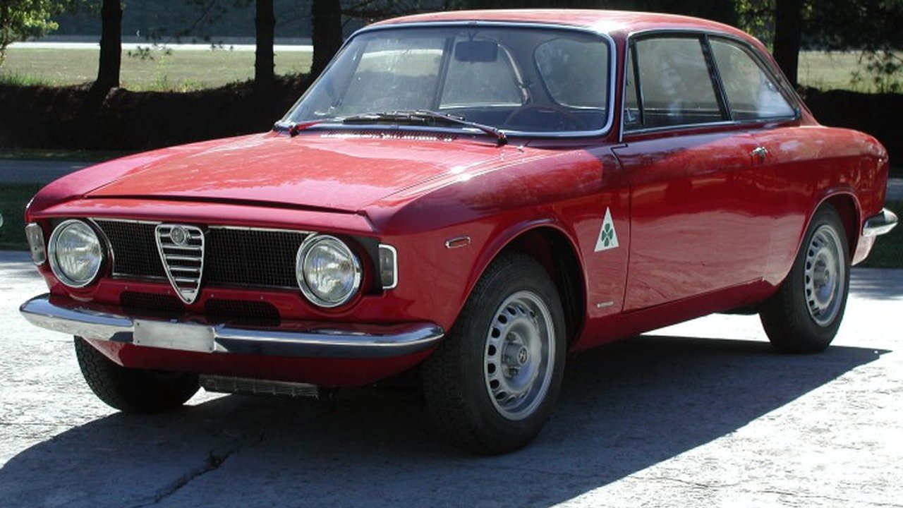 Alfa Romeo GTA Coupe GTA Coupe 1.3 Junior (110 Hp) teknik özellikler ve yakıt tüketimi Alfa Romeo GTA Coupe GTA Coupe 1.3 Junior (110 Hp) teknik özellikler ve yakıt tüketimi