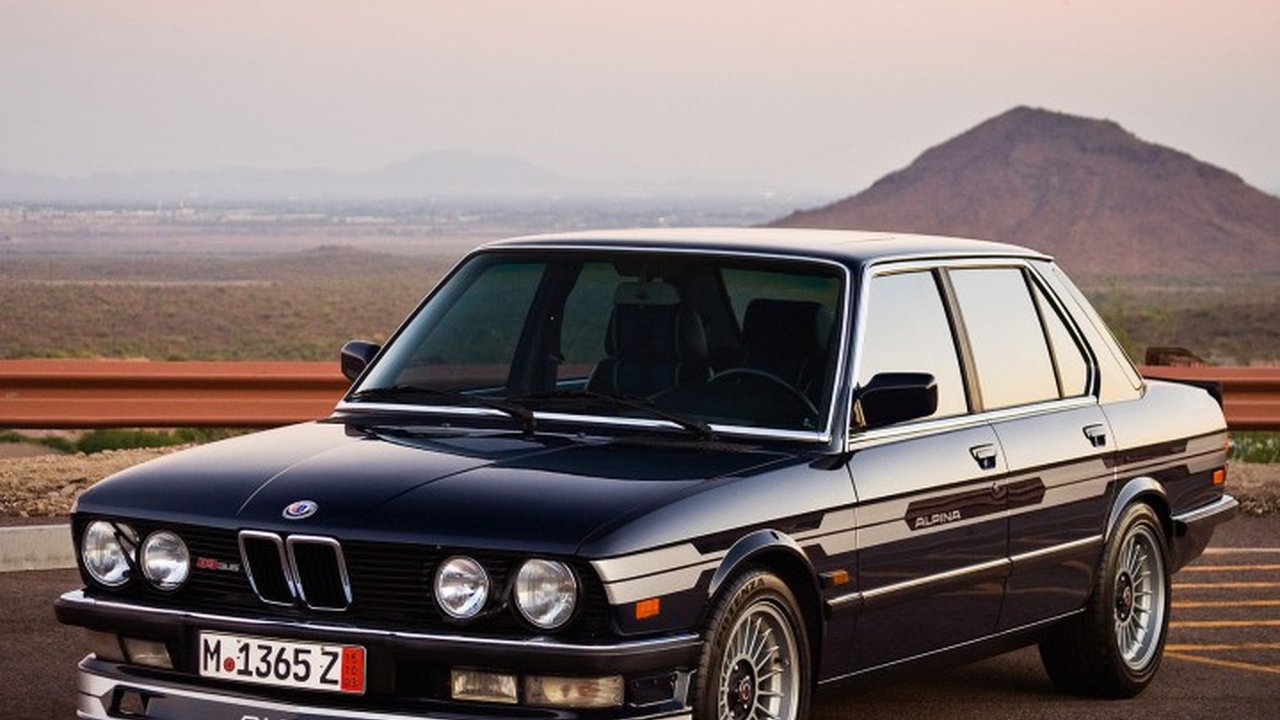 Alpina B7 (E28) 3.0 (301 Hp) teknik özellikler ve yakıt tüketimi