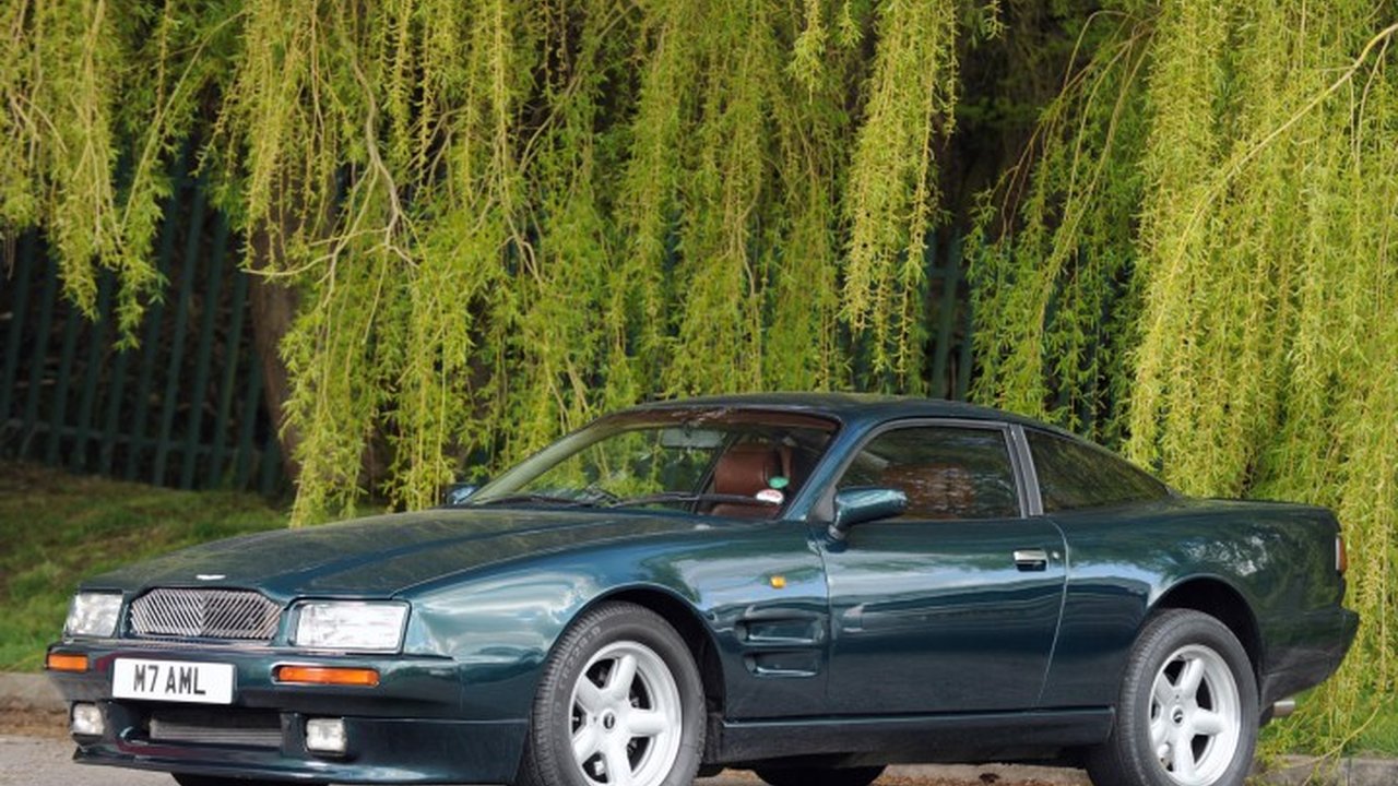 Aston Martin Virage Limited Editi 5.3 (335 Hp) teknik özellikler ve yakıt tüketimi