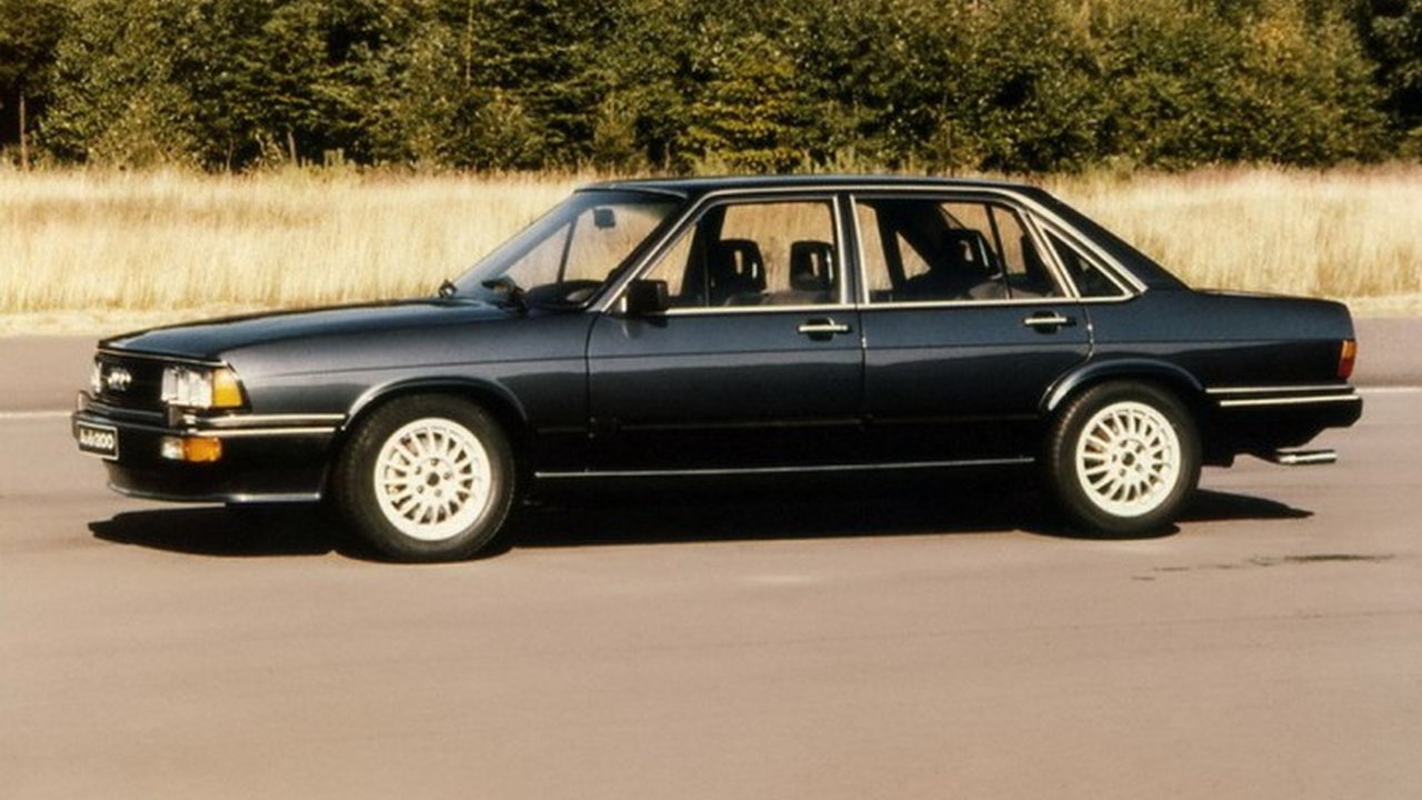 Audi 200 (43) 2.1 5 E (136 Hp) teknik özellikler ve yakıt tüketimi Audi 200 (43) 2.1 5 E (136 Hp) teknik özellikler ve yakıt tüketimi