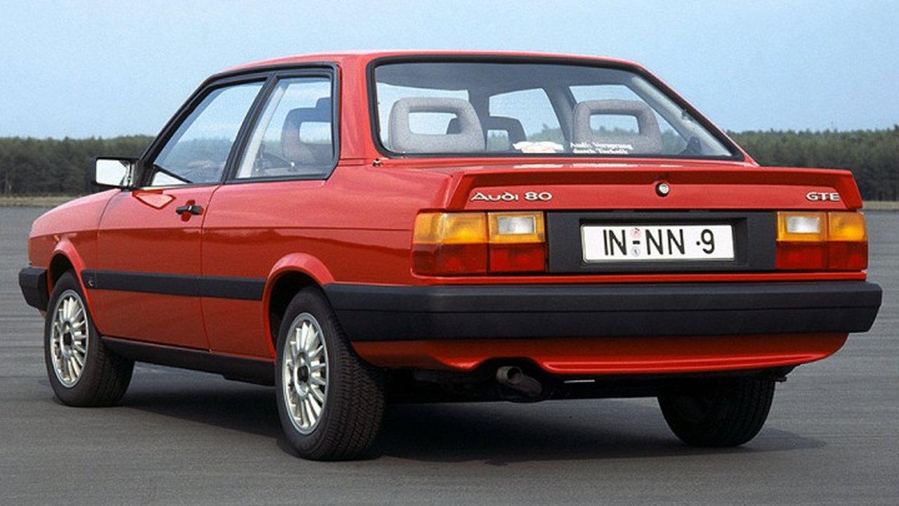 Audi 80 III (81,85) 1.6 GLE (81) (110 Hp) teknik özellikler ve yakıt tüketimi Audi 80 III (81,85) 1.6 GLE (81) (110 Hp) teknik özellikler ve yakıt tüketimi