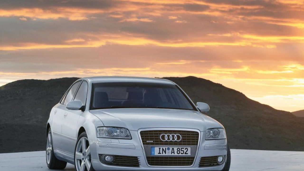 Audi A8 (D3,4E) 4.2 i V8 40V quattro (335 Hp) teknik özellikler ve yakıt tüketimi Audi A8 (D3,4E) 4.2 i V8 40V quattro (335 Hp) teknik özellikler ve yakıt tüketimi