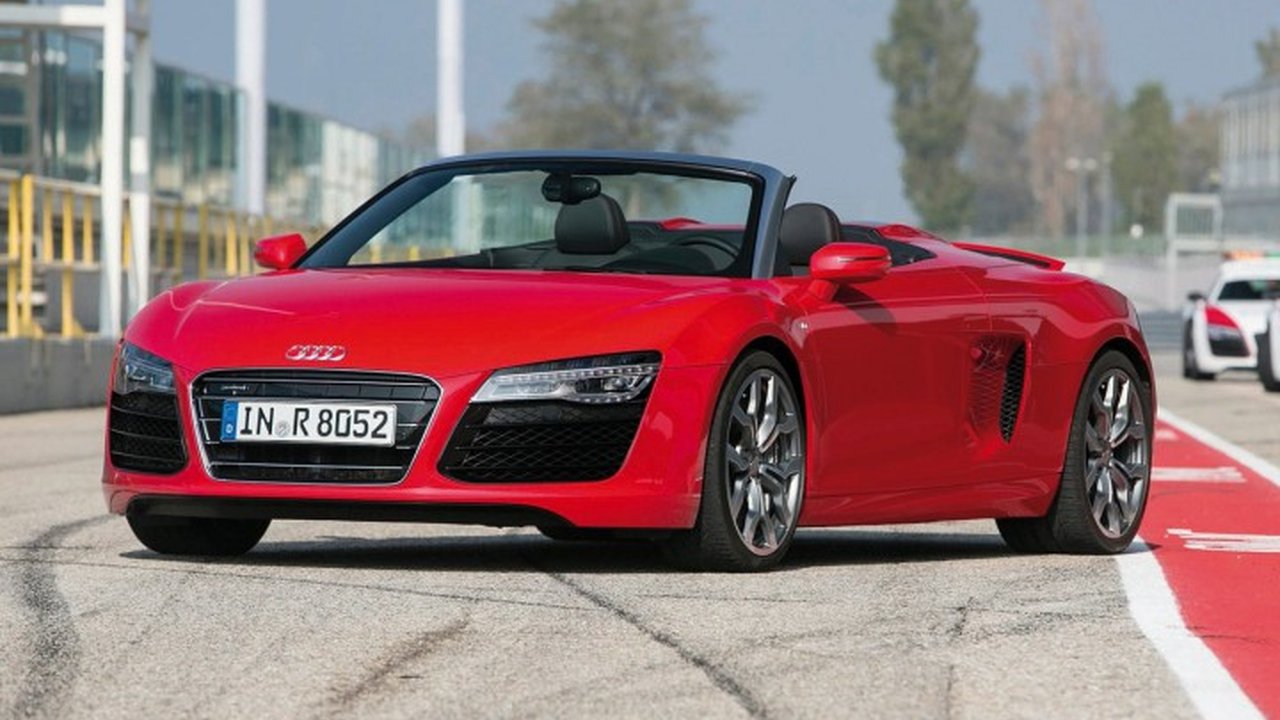 Audi R8 Roadster Restyling 5.2 (525hp) 4x4 teknik özellikler ve yakıt tüketimi Audi R8 Roadster Restyling 5.2 (525hp) 4x4 teknik özellikler ve yakıt tüketimi