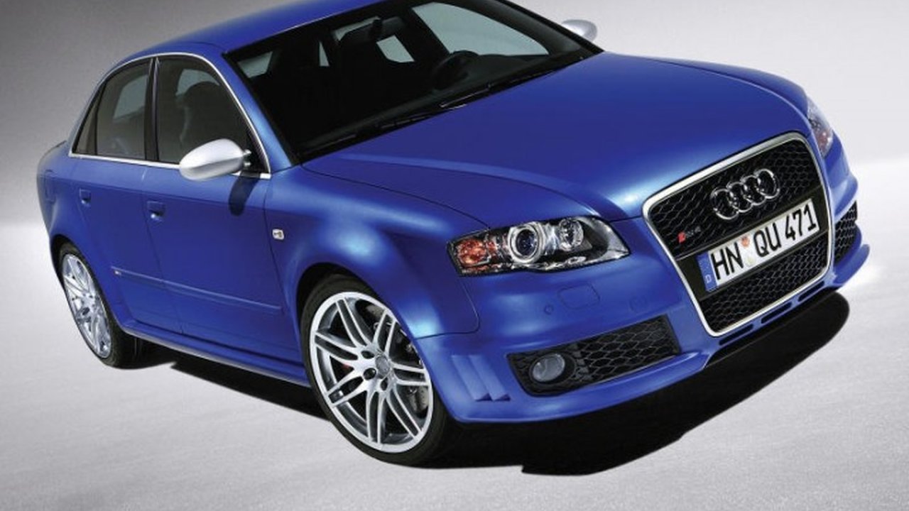 Audi RS4 Salon (8E) 4.2 i V8 32V FSI (420 Hp) teknik özellikler ve yakıt tüketimi Audi RS4 Salon (8E) 4.2 i V8 32V FSI (420 Hp) teknik özellikler ve yakıt tüketimi