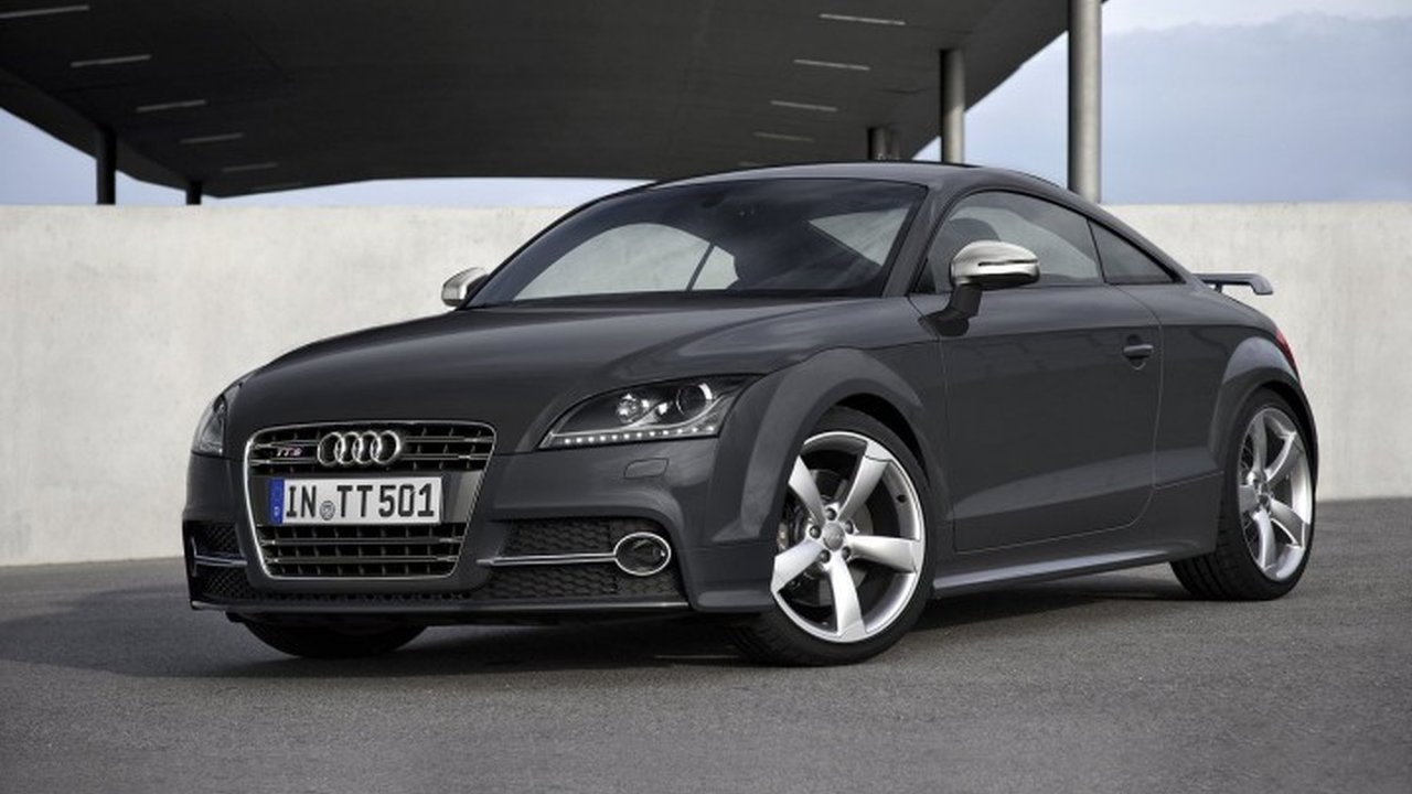 Audi TT TTS (272 Hp) teknik özellikler ve yakıt tüketimi Audi TT TTS (272 Hp) teknik özellikler ve yakıt tüketimi