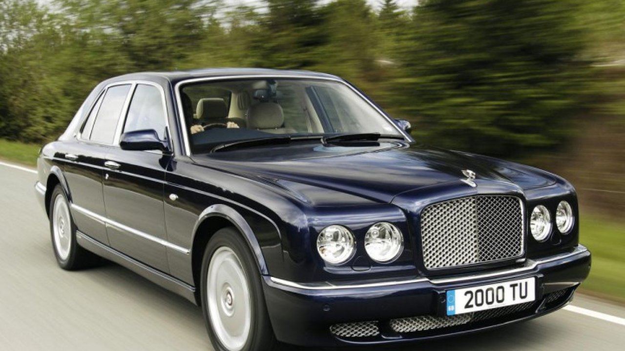 Bentley Arnage R 6.7 i V8 16V RL (405 Hp) teknik özellikler ve yakıt tüketimi Bentley Arnage R 6.7 i V8 16V RL (405 Hp) teknik özellikler ve yakıt tüketimi
