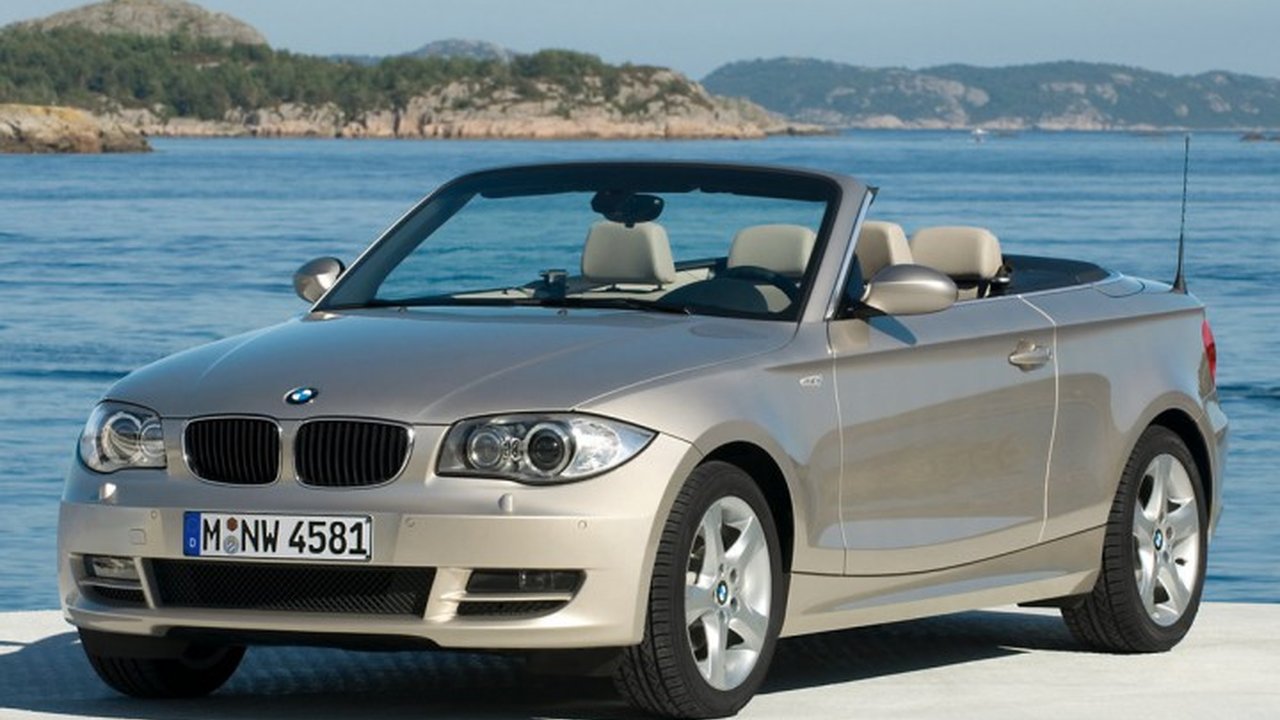BMW 1er Cabrio (E88) 123d (204 Hp) teknik özellikler ve yakıt tüketimi BMW 1er Cabrio (E88) 123d (204 Hp) teknik özellikler ve yakıt tüketimi