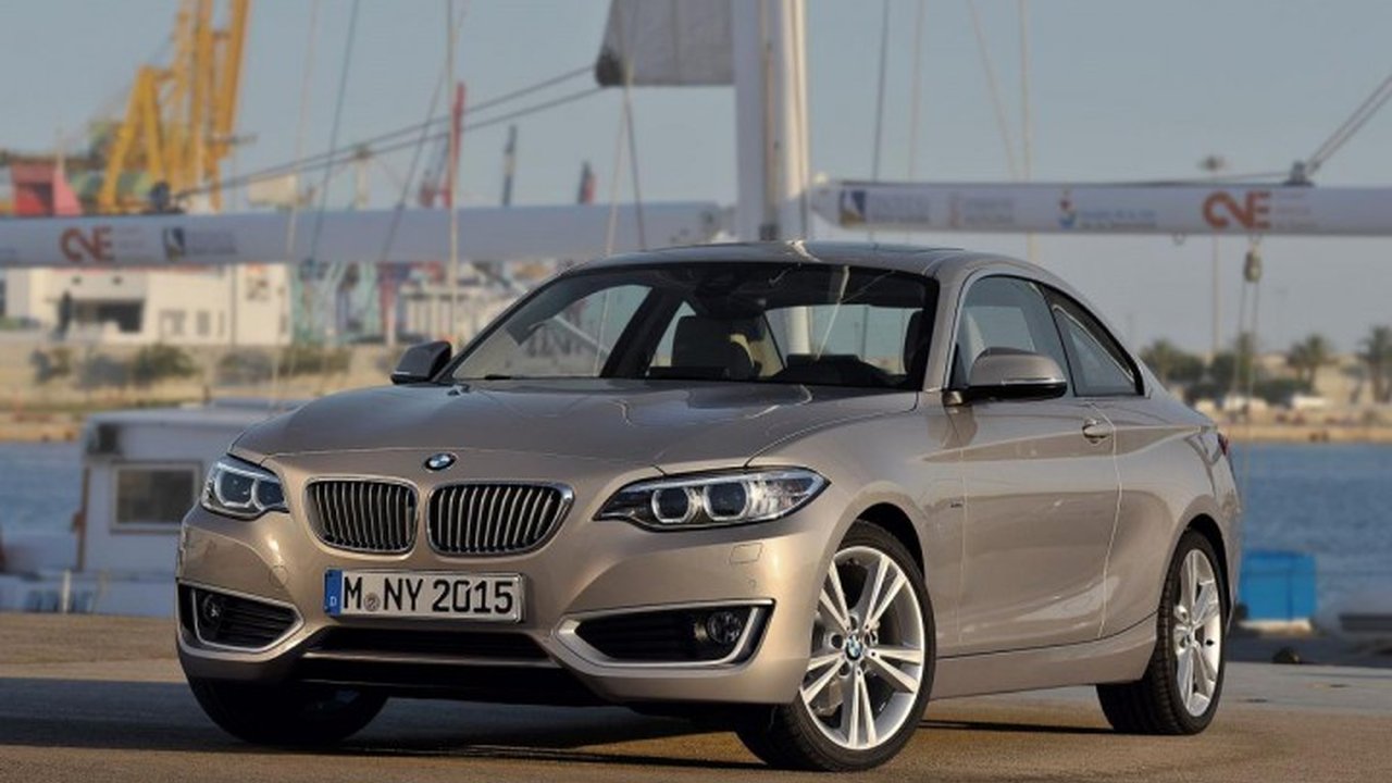 BMW 2er 2 er 218d 2.0 AT (143hp) teknik özellikler ve yakıt tüketimi BMW 2er 2 er 218d 2.0 AT (143hp) teknik özellikler ve yakıt tüketimi