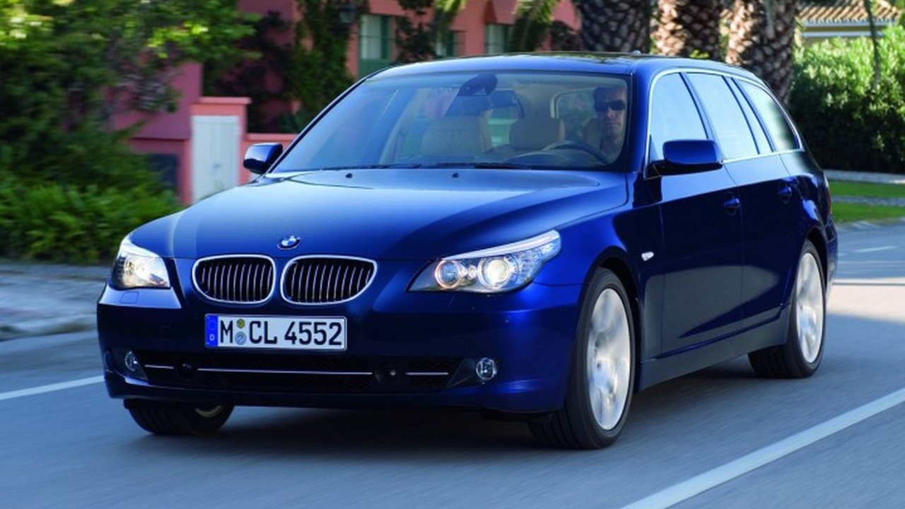 BMW 5er Touring (E61) 530 i (258 Hp) teknik özellikler ve yakıt tüketimi BMW 5er Touring (E61) 530 i (258 Hp) teknik özellikler ve yakıt tüketimi