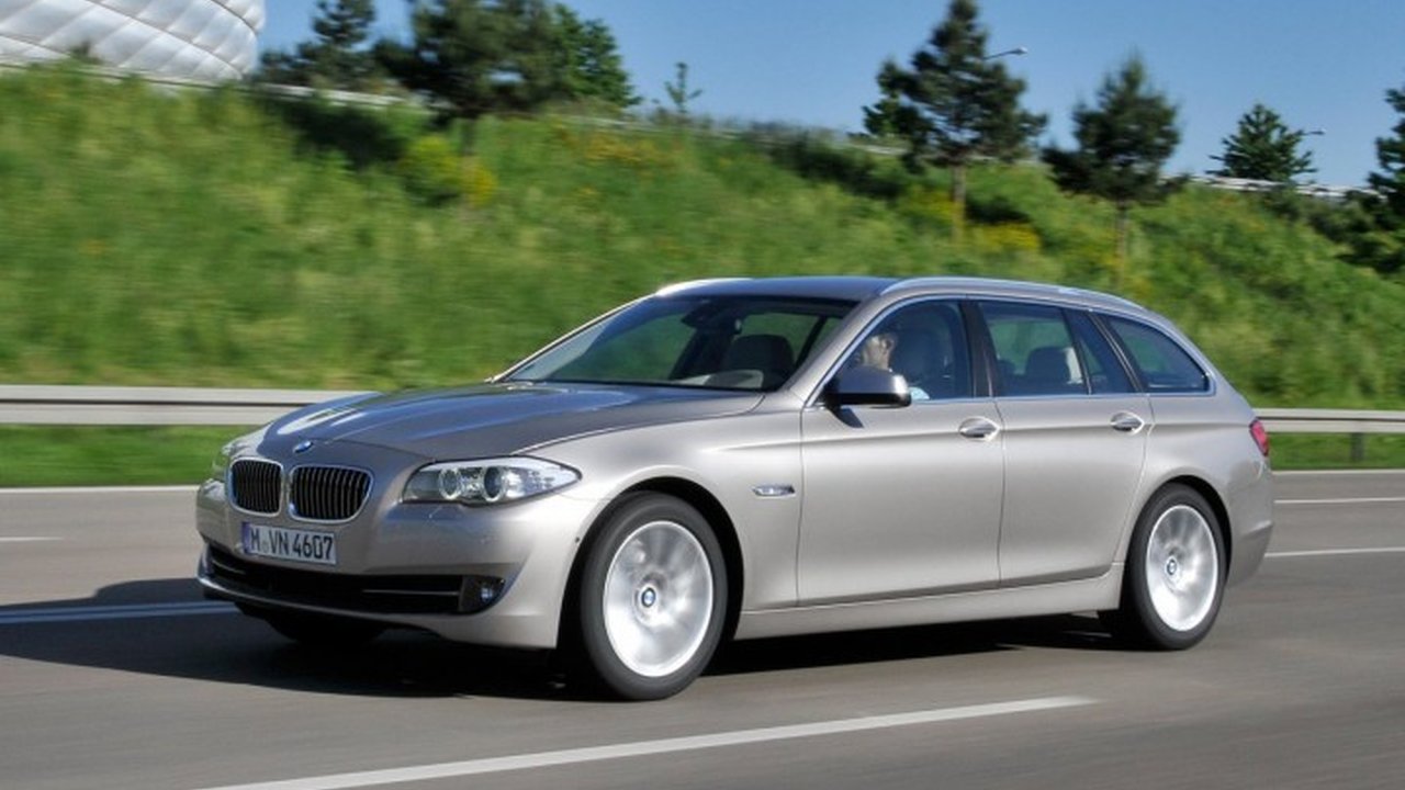 BMW 5er Touring (F11) 535d (313 Hp) teknik özellikler ve yakıt tüketimi BMW 5er Touring (F11) 535d (313 Hp) teknik özellikler ve yakıt tüketimi