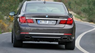 BMW 7er (F01) 760Li (544 hp) teknik özellikler ve yakıt tüketimi