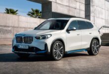 BMW iX1 AT (313hp) 4x4 teknik özellikler ve yakıt tüketimi