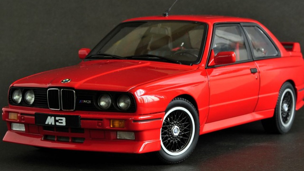 BMW M3 (E30) 2.3 (195 Hp) teknik özellikler ve yakıt tüketimi BMW M3 (E30) 2.3 (195 Hp) teknik özellikler ve yakıt tüketimi