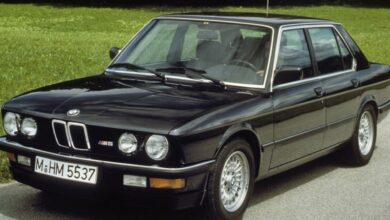 BMW M5 (E28) 535 i (185 Hp) teknik özellikler ve yakıt tüketimi
