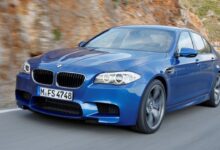 BMW M5 (F10) 4.4 V8 (560 Hp) teknik özellikler ve yakıt tüketimi