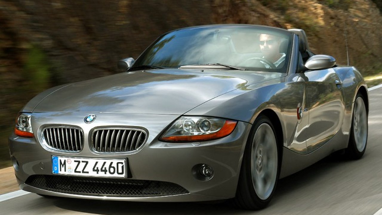 BMW Z4 (E85) 2.0 i 16V (150 Hp) teknik özellikler ve yakıt tüketimi BMW Z4 (E85) 2.0 i 16V (150 Hp) teknik özellikler ve yakıt tüketimi