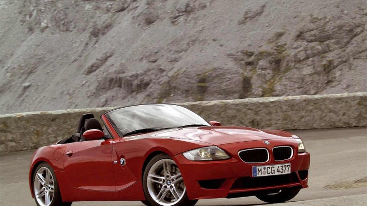 BMW Z4 M (E85) 3.2 (343 Hp) teknik özellikler ve yakıt tüketimi BMW Z4 M (E85) 3.2 (343 Hp) teknik özellikler ve yakıt tüketimi