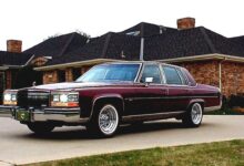 Cadillac Brougham 5.7 i V8 (188 Hp) teknik özellikler ve yakıt tüketimi
