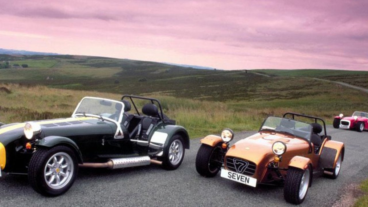 Caterham Super Seven Super Seven 1.8 i 16V (140 Hp) teknik özellikler ve yakıt tüketimi Caterham Super Seven Super Seven 1.8 i 16V (140 Hp) teknik özellikler ve yakıt tüketimi