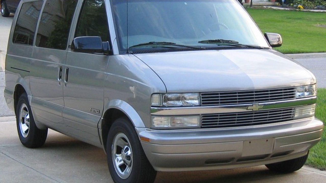 Chevrolet Astro 4.3 i V6 (192 Hp) teknik özellikler ve yakıt tüketimi Chevrolet Astro 4.3 i V6 (192 Hp) teknik özellikler ve yakıt tüketimi