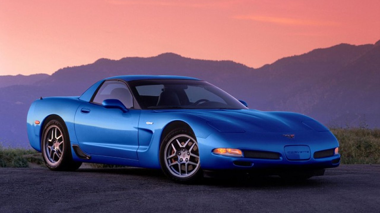 Chevrolet Corvette Hardtop (YY) 5.7 i V8 16V Z06 (390 Hp) teknik özellikler ve yakıt tüketimi Chevrolet Corvette Hardtop (YY) 5.7 i V8 16V Z06 (390 Hp) teknik özellikler ve yakıt tüketimi