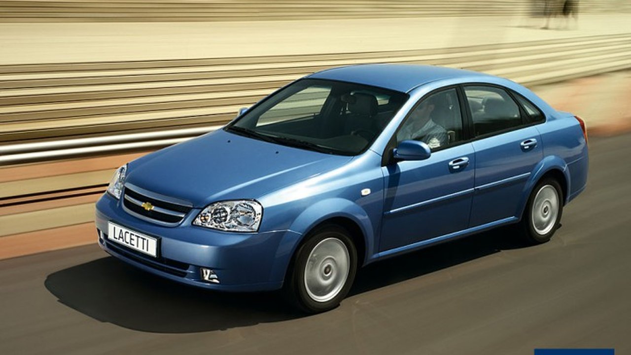 Chevrolet Lacetti Sedan 1.4 i 16V (94 Hp) teknik özellikler ve yakıt tüketimi Chevrolet Lacetti Sedan 1.4 i 16V (94 Hp) teknik özellikler ve yakıt tüketimi