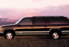 Chevrolet Suburban (GMT400) 7.4 i V8 (230 Hp) teknik özellikler ve yakıt tüketimi