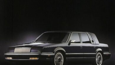 Chrysler Fifth Avenue Fifth Avenue II 3.3i (162 Hp) teknik özellikler ve yakıt tüketimi