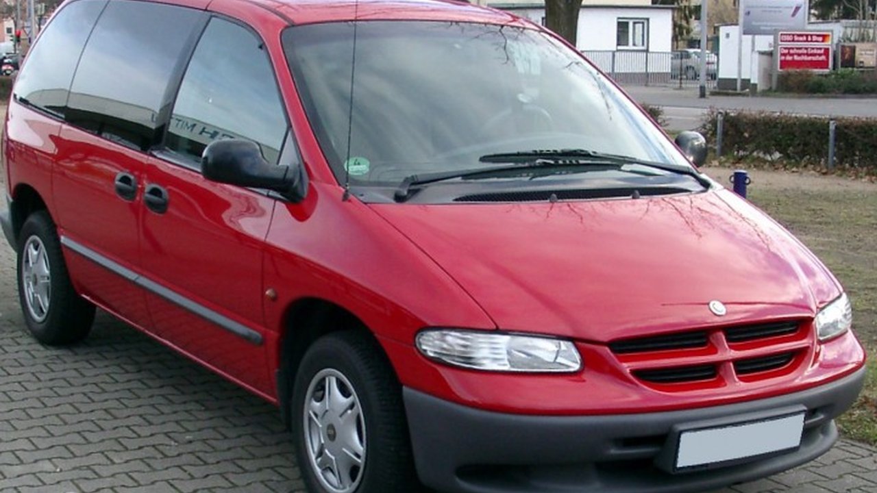 Chrysler Grand Voyager Grand Voyager II 2.5 TD (115 Hp) teknik özellikler ve yakıt tüketimi Chrysler Grand Voyager Grand Voyager II 2.5 TD (115 Hp) teknik özellikler ve yakıt tüketimi
