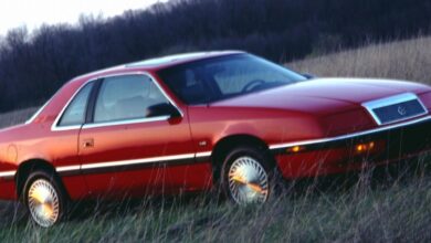 Chrysler LE Baron LE Baron Coupe 3.0 i V6 (143 Hp) teknik özellikler ve yakıt tüketimi