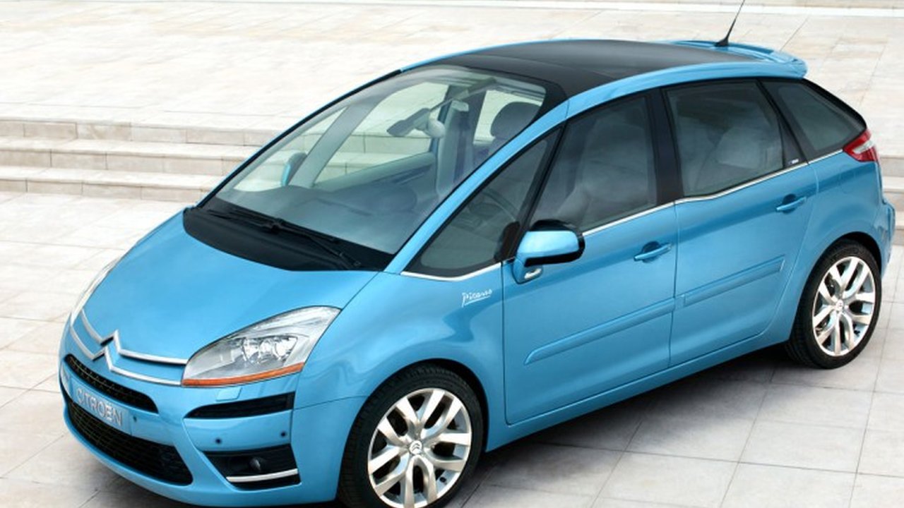 Citroen C4 Picasso 1.6 VTi (120 Hp) teknik özellikler ve yakıt tüketimi Citroen C4 Picasso 1.6 VTi (120 Hp) teknik özellikler ve yakıt tüketimi