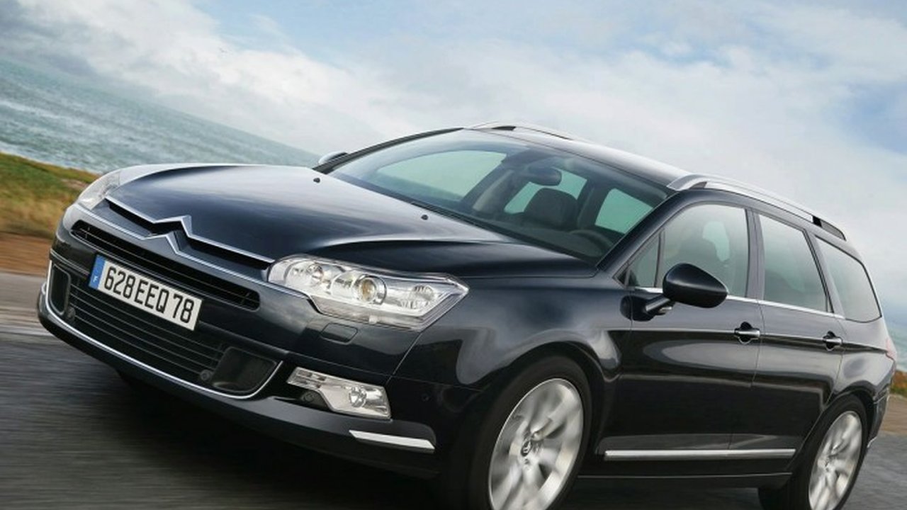 Citroen C5 II Tourer 3.0 V6 (211 Hp) teknik özellikler ve yakıt tüketimi Citroen C5 II Tourer 3.0 V6 (211 Hp) teknik özellikler ve yakıt tüketimi