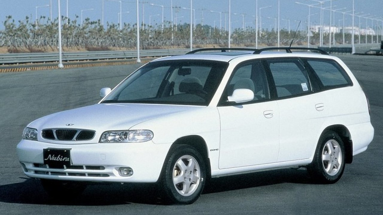Daewoo Nubira Combi 1.6 i 16V (106 Hp) teknik özellikler ve yakıt tüketimi Daewoo Nubira Combi 1.6 i 16V (106 Hp) teknik özellikler ve yakıt tüketimi