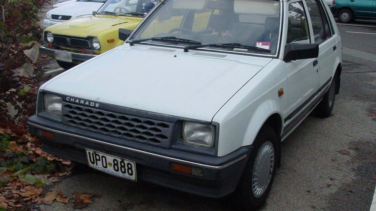 Daihatsu Charade IV Com (G200) 1.3 i TS (75 Hp) teknik özellikler ve yakıt tüketimi Daihatsu Charade IV Com (G200) 1.3 i TS (75 Hp) teknik özellikler ve yakıt tüketimi