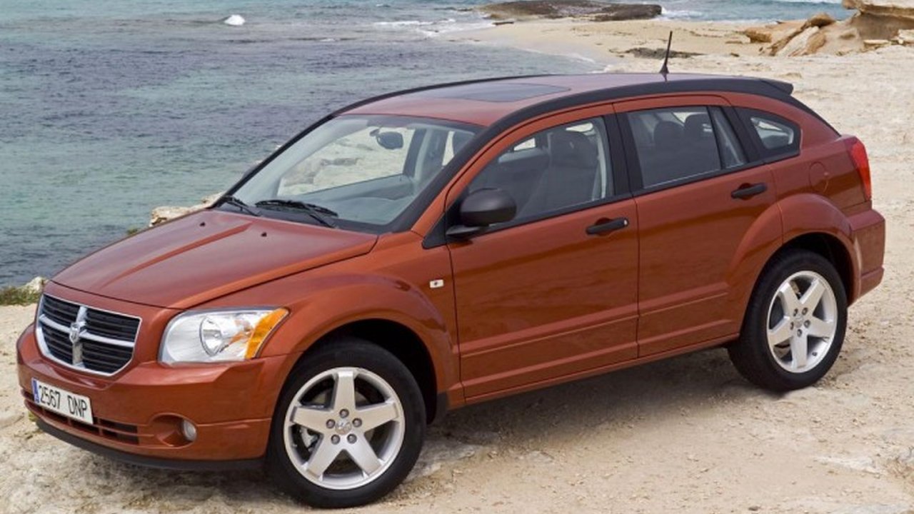 Dodge Caliber 2.4 i 16V (174 Hp) teknik özellikler ve yakıt tüketimi Dodge Caliber 2.4 i 16V (174 Hp) teknik özellikler ve yakıt tüketimi