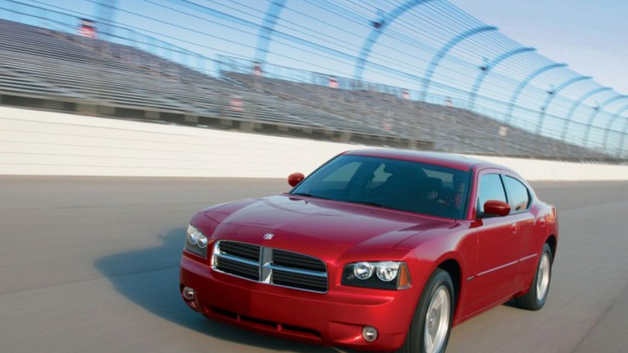 Dodge Charger 5.7 i V8 16V (344 Hp) teknik özellikler ve yakıt tüketimi Dodge Charger 5.7 i V8 16V (344 Hp) teknik özellikler ve yakıt tüketimi