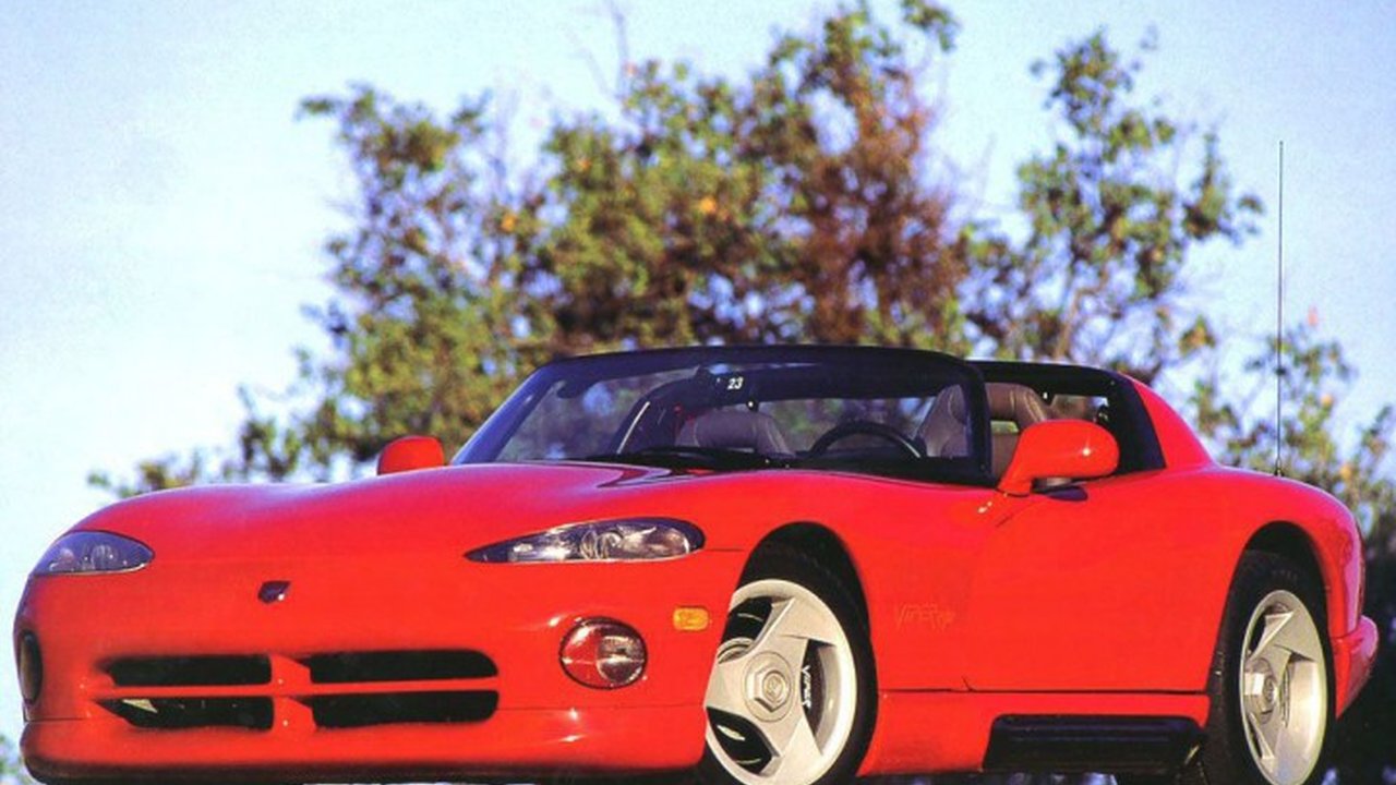 Dodge Viper RT 8.0 V10 (406 Hp) teknik özellikler ve yakıt tüketimi Dodge Viper RT 8.0 V10 (406 Hp) teknik özellikler ve yakıt tüketimi
