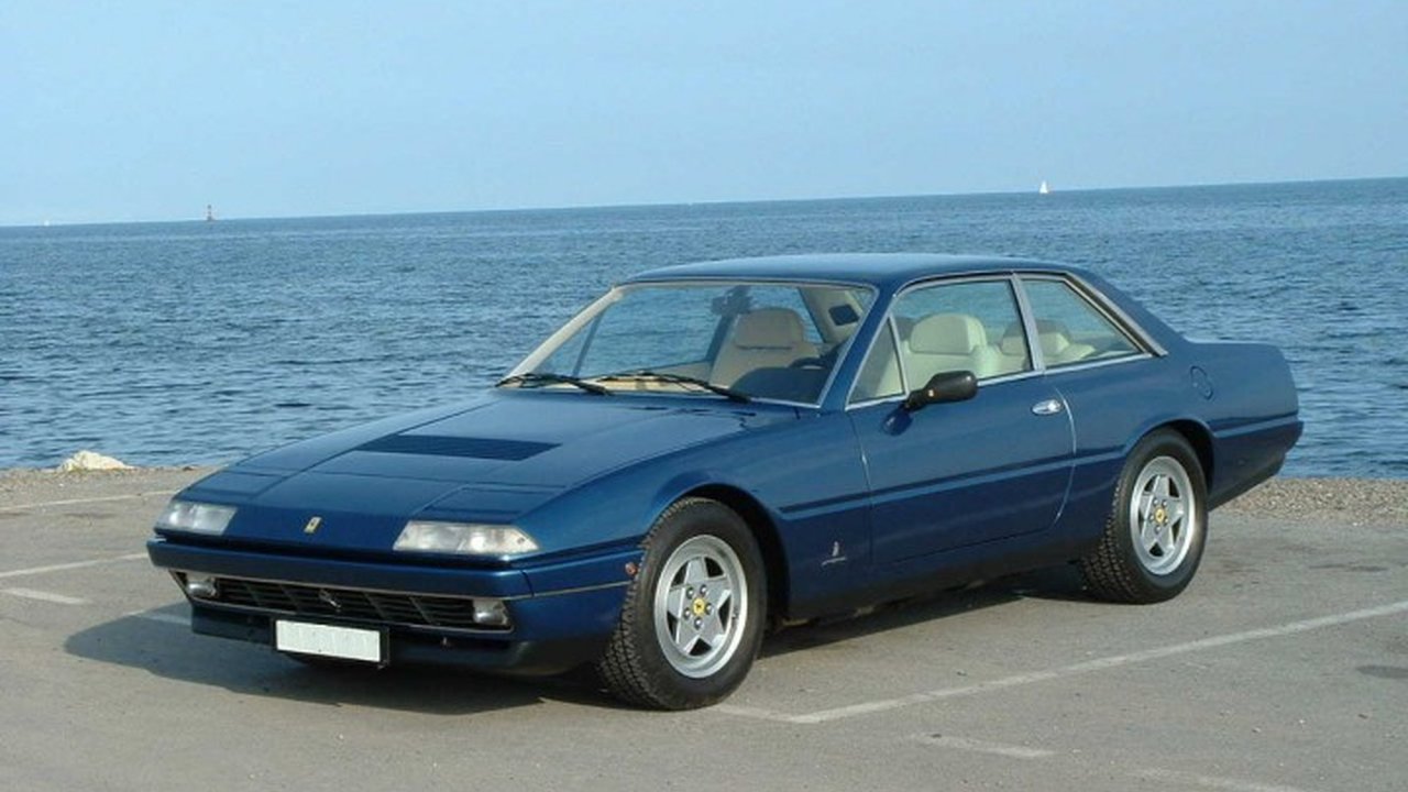Ferrari 412 I 4.9 (340 Hp) teknik özellikler ve yakıt tüketimi Ferrari 412 I 4.9 (340 Hp) teknik özellikler ve yakıt tüketimi