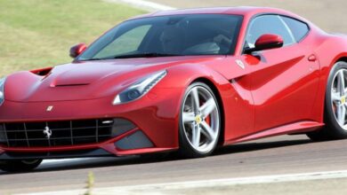 Ferrari F12 Berlinetta 6.3 V12 (740Hp) teknik özellikler ve yakıt tüketimi