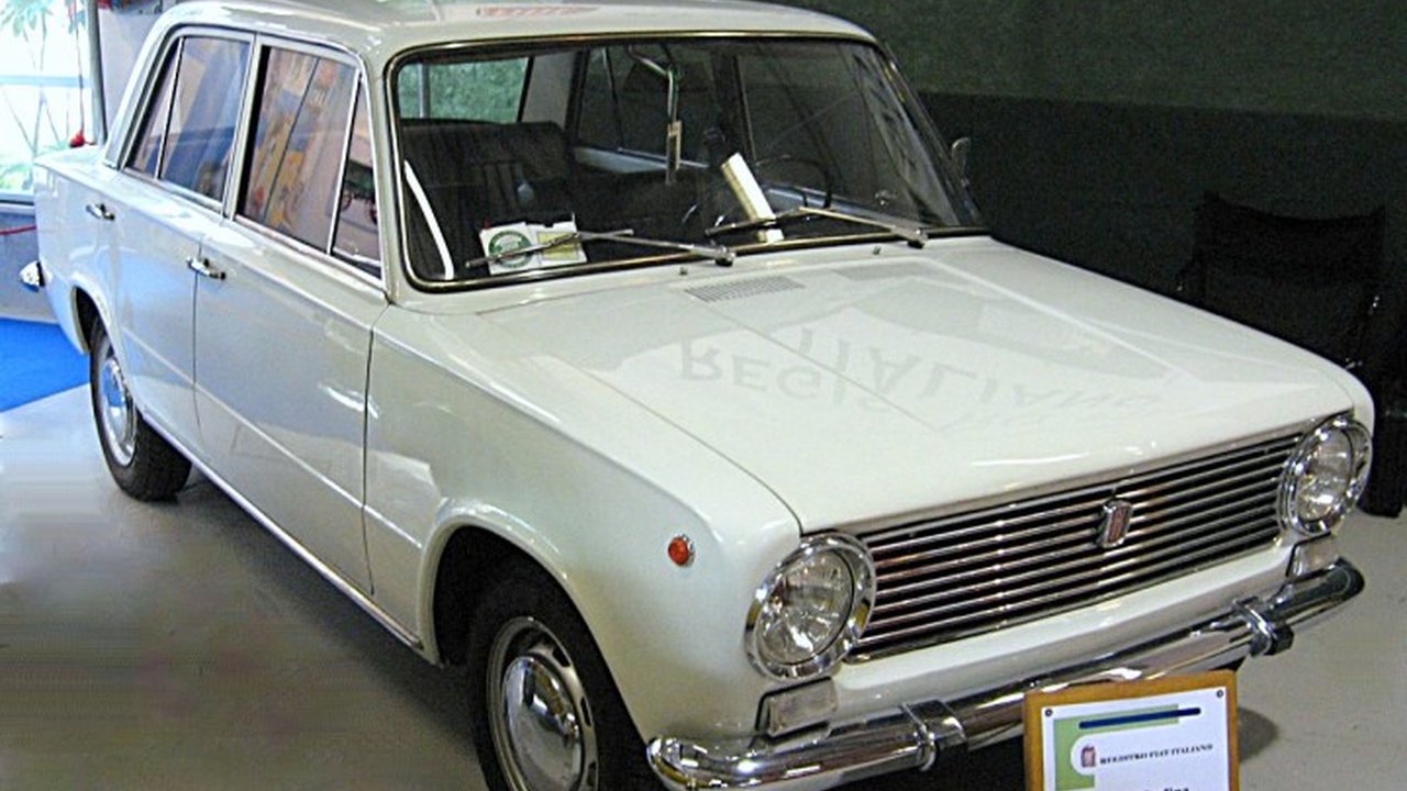 "Fiat 124 1200 (65 Hp) teknik özellikler ve yakıt tüketimi "Fiat 124 1200 (65 Hp) teknik özellikler ve yakıt tüketimi