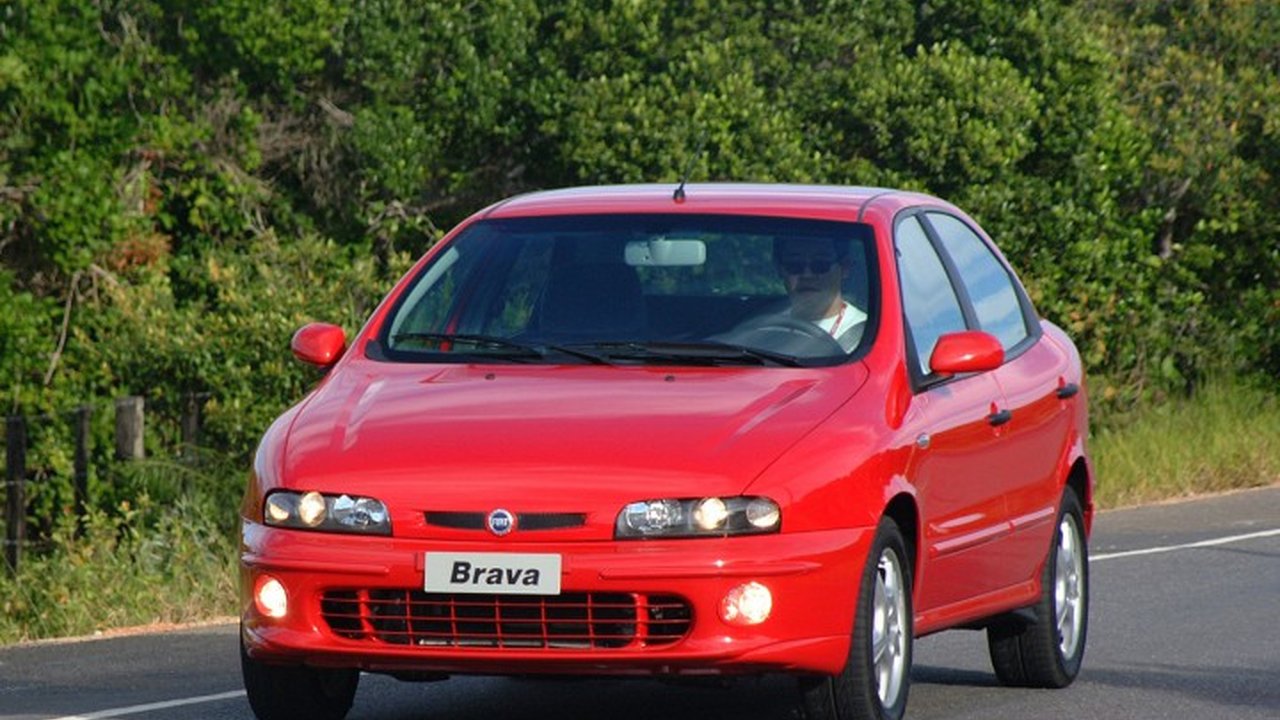 Fiat Brava (182) 1.9 JTD 105 (105 Hp) teknik özellikler ve yakıt tüketimi Fiat Brava (182) 1.9 JTD 105 (105 Hp) teknik özellikler ve yakıt tüketimi