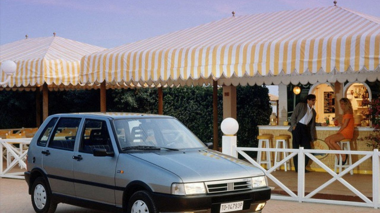 Fiat UNO (146A) 1.3 Turbo i.e. (101 Hp) teknik özellikler ve yakıt tüketimi Fiat UNO (146A) 1.3 Turbo i.e. (101 Hp) teknik özellikler ve yakıt tüketimi