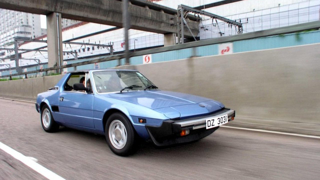 Fiat X 1/9 X 1/9 (128 AS) 1.5 Five Speed (85 Hp) teknik özellikler ve yakıt tüketimi Fiat X 1/9 X 1/9 (128 AS) 1.5 Five Speed (85 Hp) teknik özellikler ve yakıt tüketimi