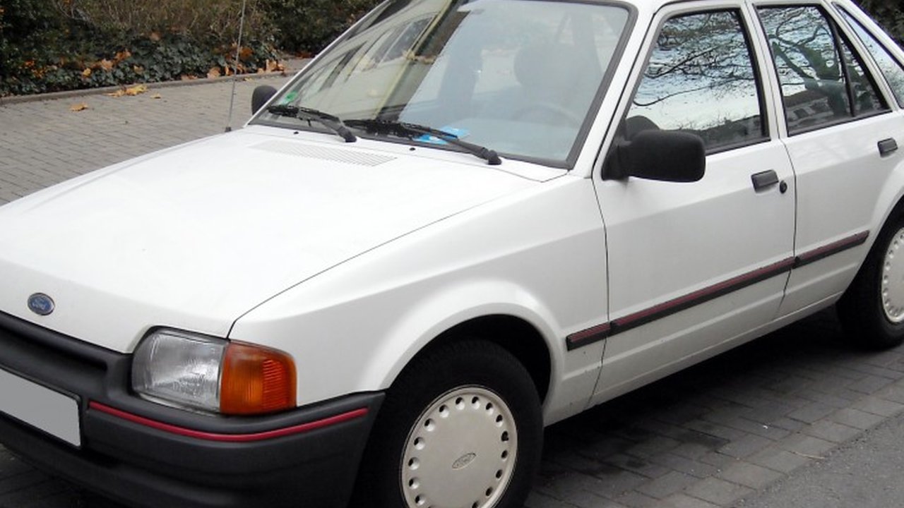 Ford Escort IV (GAF,AWF,ABFT) 1.6 (88 Hp) teknik özellikler ve yakıt tüketimi Ford Escort IV (GAF,AWF,ABFT) 1.6 (88 Hp) teknik özellikler ve yakıt tüketimi