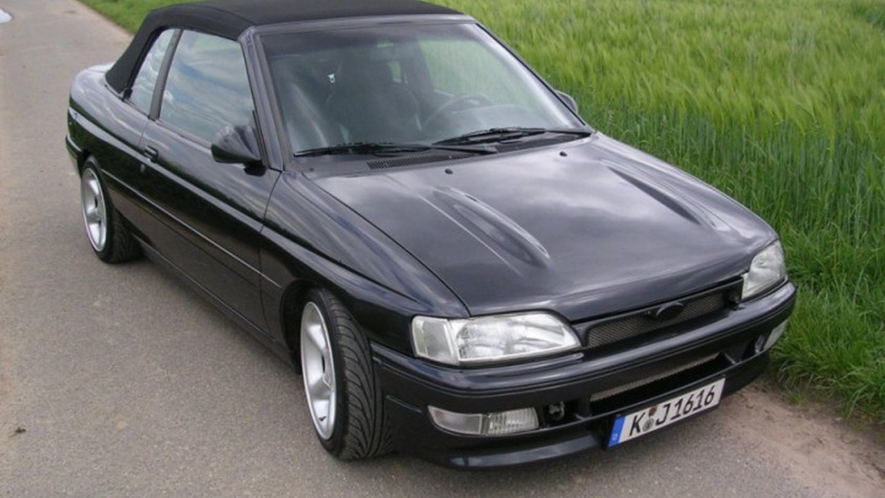 Ford Escort VI Cabrio (ALL) 1.8 i 16V XR3i (130 Hp) teknik özellikler ve yakıt tüketimi Ford Escort VI Cabrio (ALL) 1.8 i 16V XR3i (130 Hp) teknik özellikler ve yakıt tüketimi