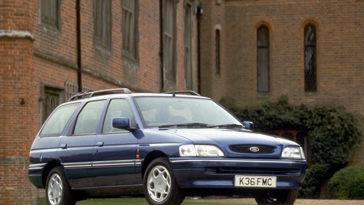 Ford Escort VI Turnier (GAL) 1.8 TD (90 Hp) teknik özellikler ve yakıt tüketimi Ford Escort VI Turnier (GAL) 1.8 TD (90 Hp) teknik özellikler ve yakıt tüketimi