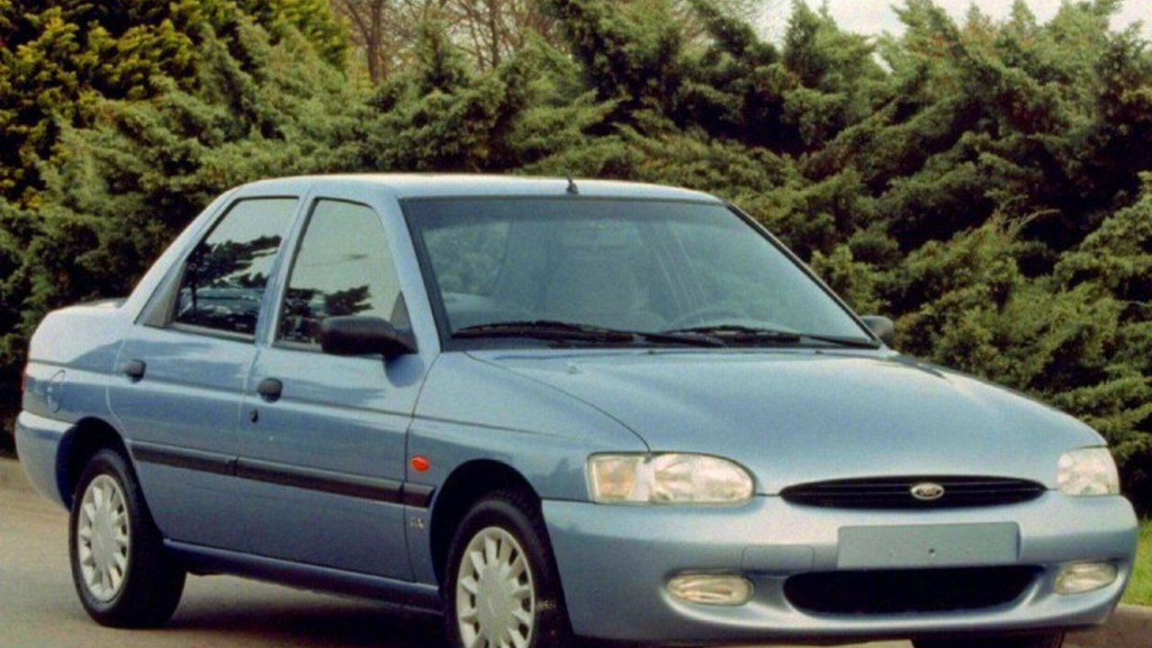 Ford Escort VII (GAL,AAL,ABL) 1.8 TD (90 Hp) teknik özellikler ve yakıt tüketimi Ford Escort VII (GAL,AAL,ABL) 1.8 TD (90 Hp) teknik özellikler ve yakıt tüketimi