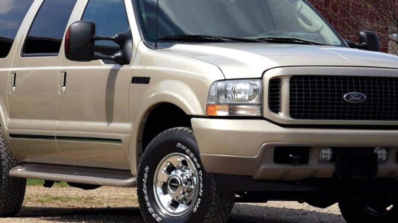 Ford Excursion 5.4 L (258 Hp) teknik özellikler ve yakıt tüketimi Ford Excursion 5.4 L (258 Hp) teknik özellikler ve yakıt tüketimi